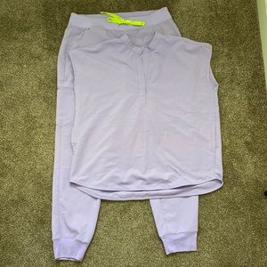 Women’s Lavender Dew Figs Scrub Set